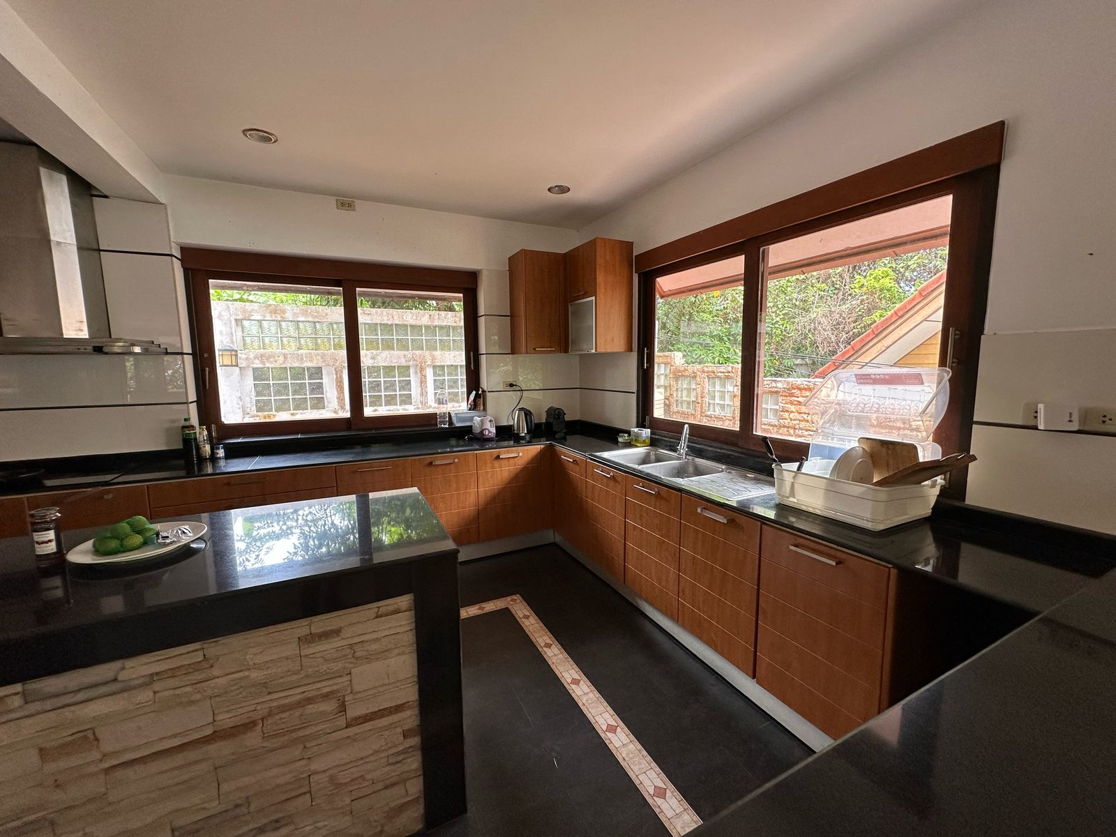 WhatsApp Image 2025-06-12 at 15.23.28