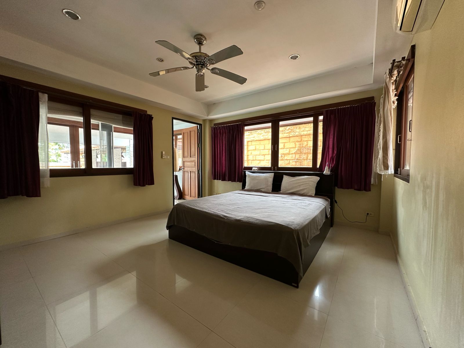 WhatsApp Image 2025-06-12 at 15.23.32