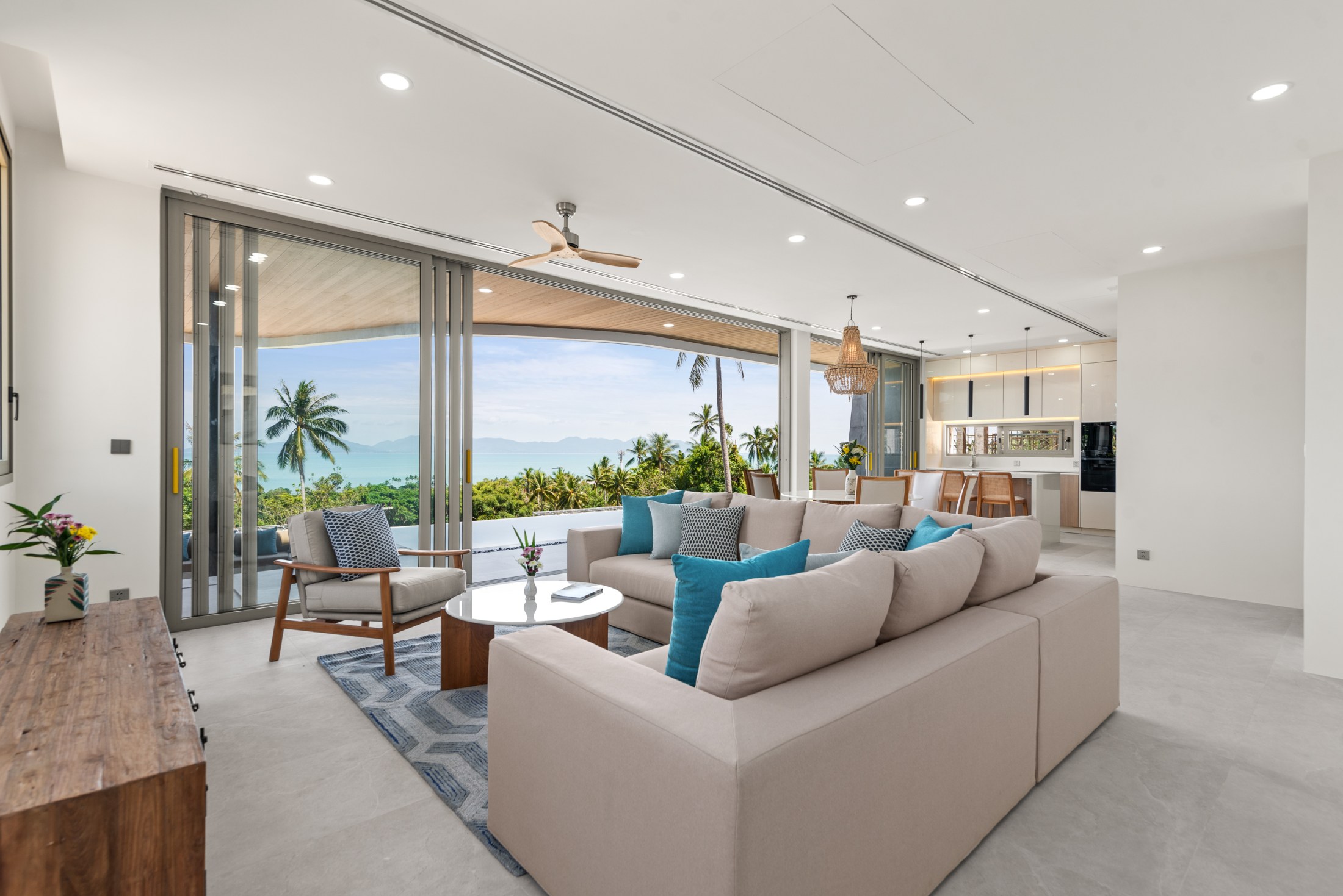 Maravilla Living Room (2)