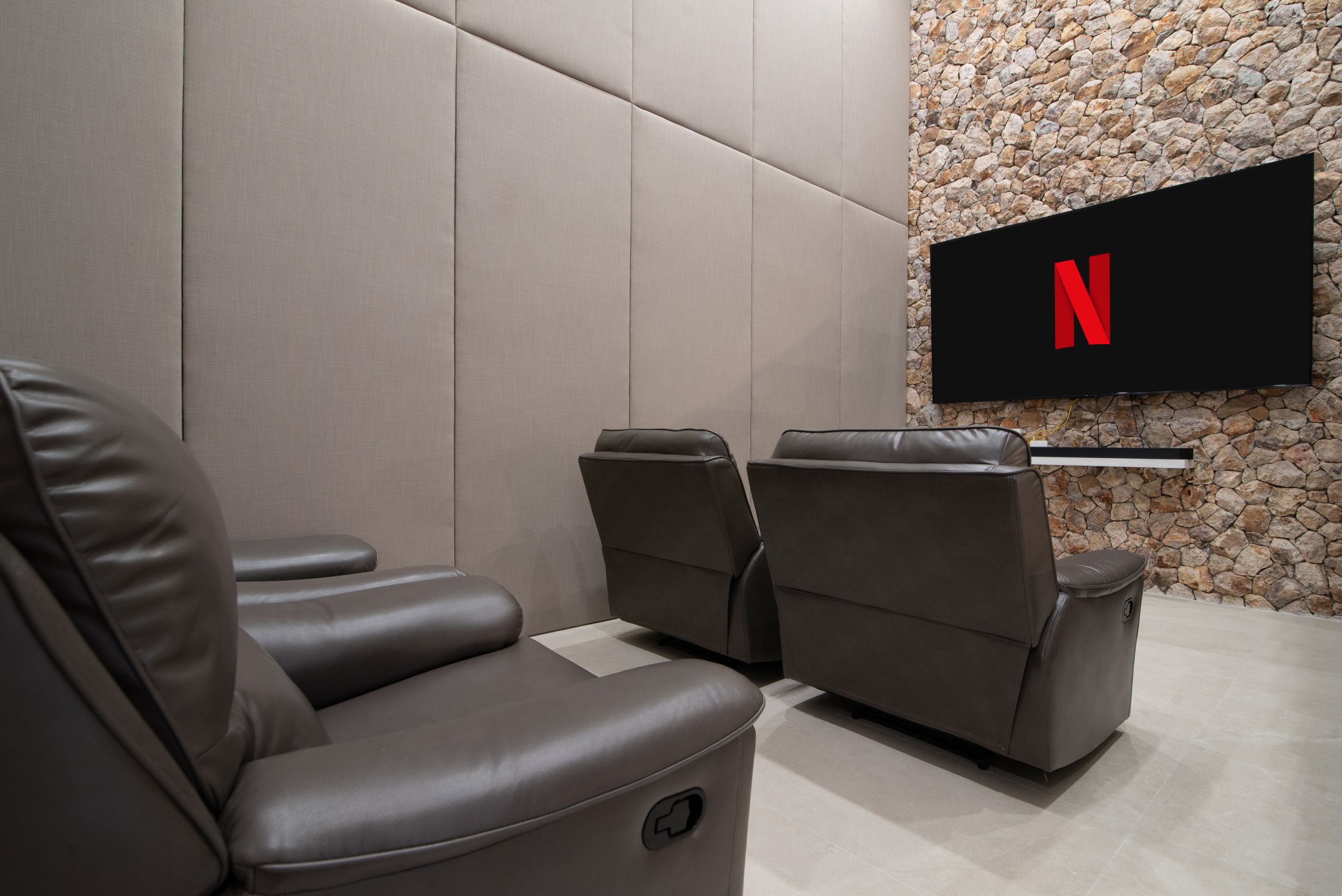 Movie Theatre Beso Grande (2)