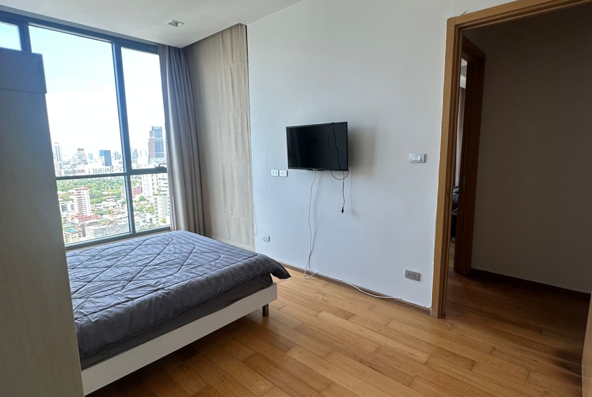 Hyde Sukhumvit 13 | Luxury 3-Bedroom High-Floor Residence on the 29th Floor