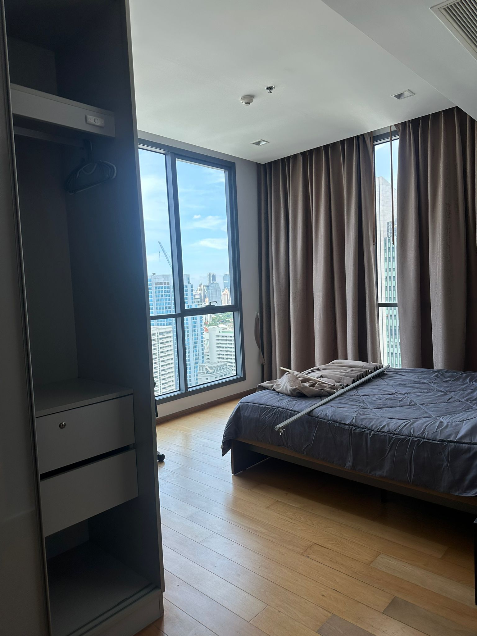 Hyde Sukhumvit 13 | Luxury 3-Bedroom High-Floor Residence on the 29th Floor