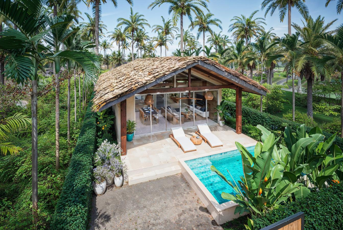 Beautiful 2 Bedroom Pool Villa in Koh Samui