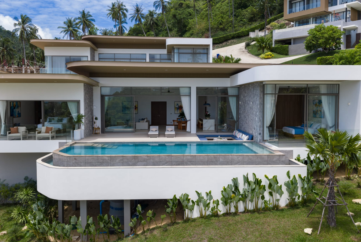 Exclusive 4-Bedroom Luxury Sea View Villa for Sale in Bophut, Koh Samui