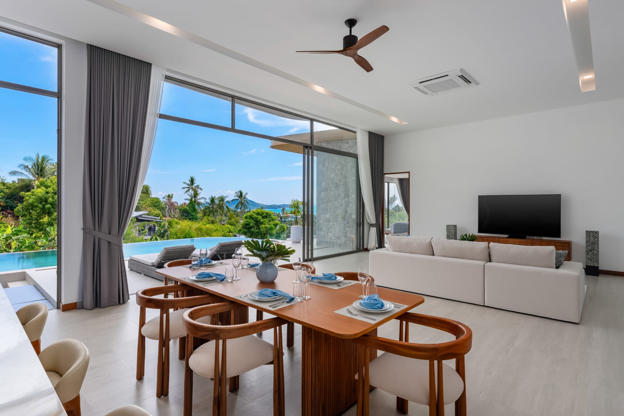 WhatsApp Image 2026-06-08 at 08.36.11 (1) Exclusive 4-Bedroom Luxury Sea View Villa for Sale in Bophut, Koh Samui