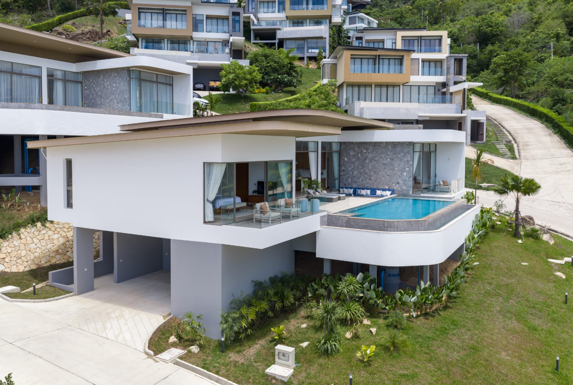 Exclusive 4-Bedroom Luxury Sea View Villa for Sale in Bophut, Koh Samui