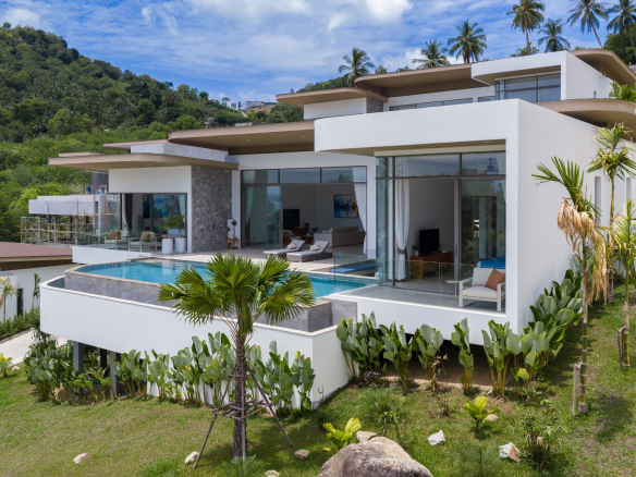 Exclusive 4-Bedroom Luxury Sea View Villa for Sale in Bophut, Koh Samui