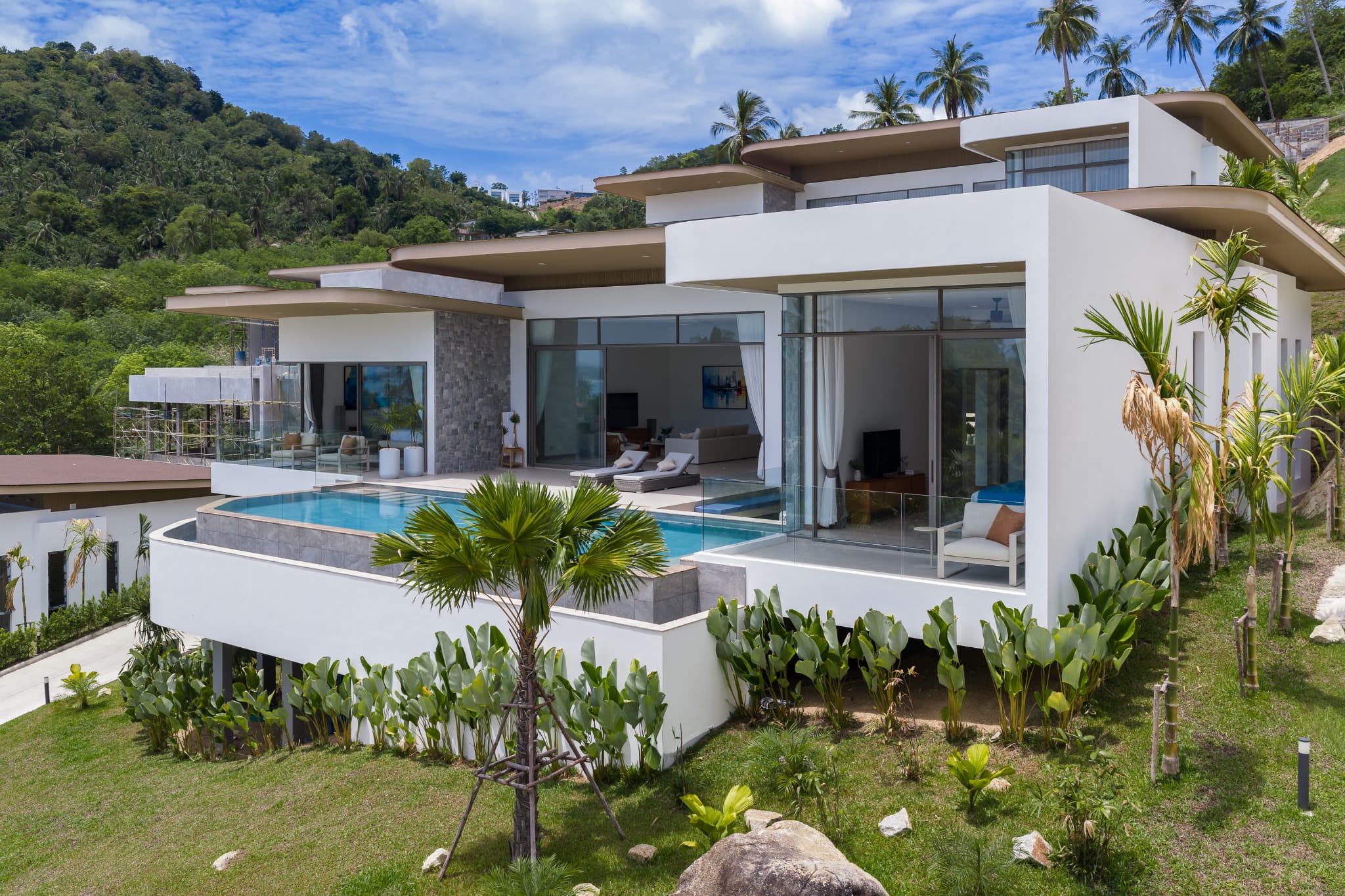 WhatsApp Image 2026-06-08 at 08.36.11 (2) Exclusive 4-Bedroom Luxury Sea View Villa for Sale in Bophut, Koh Samui