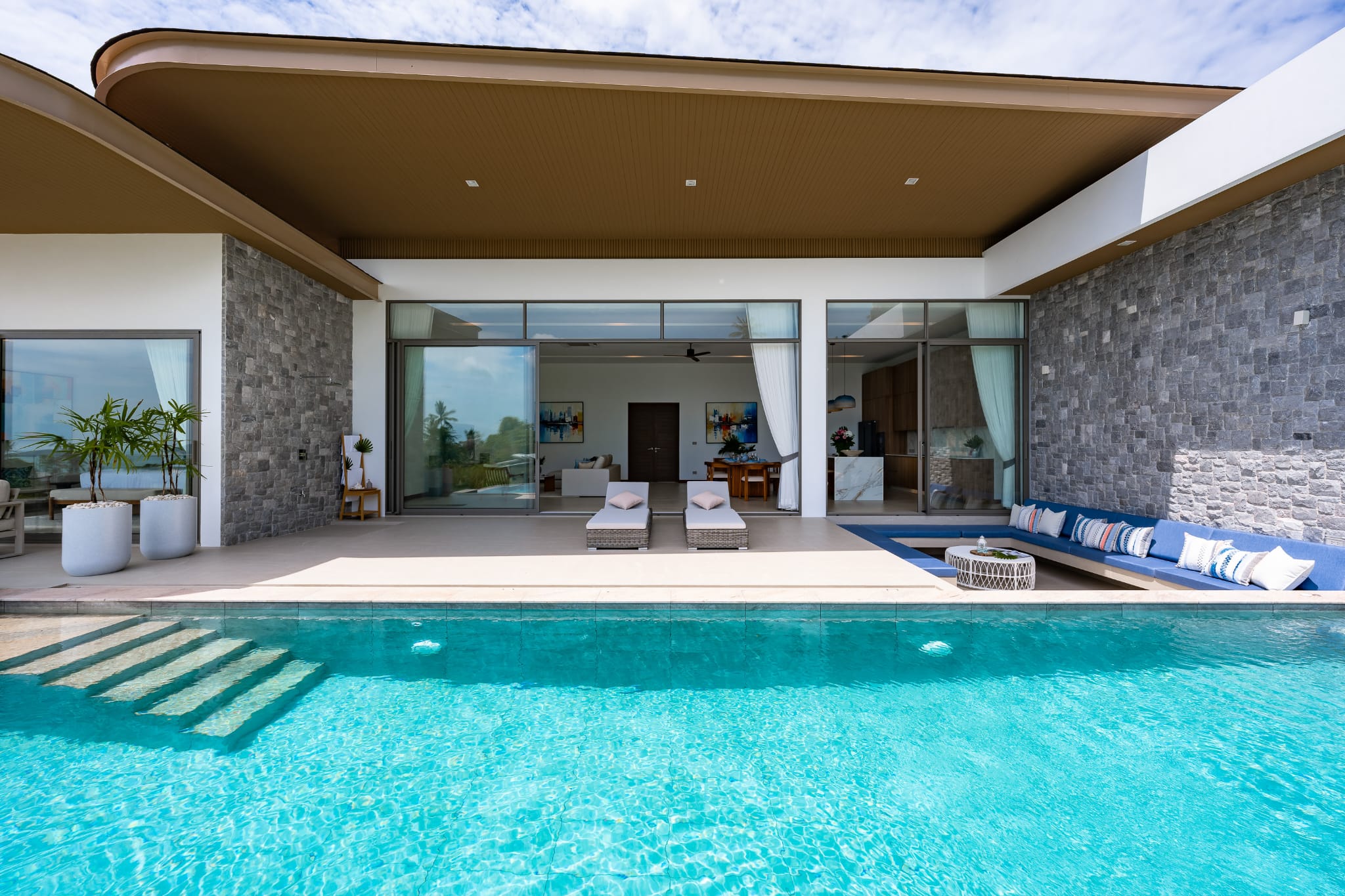 WhatsApp Image 2026-06-08 at 08.36.23 (1) Exclusive 4-Bedroom Luxury Sea View Villa for Sale in Bophut, Koh Samui