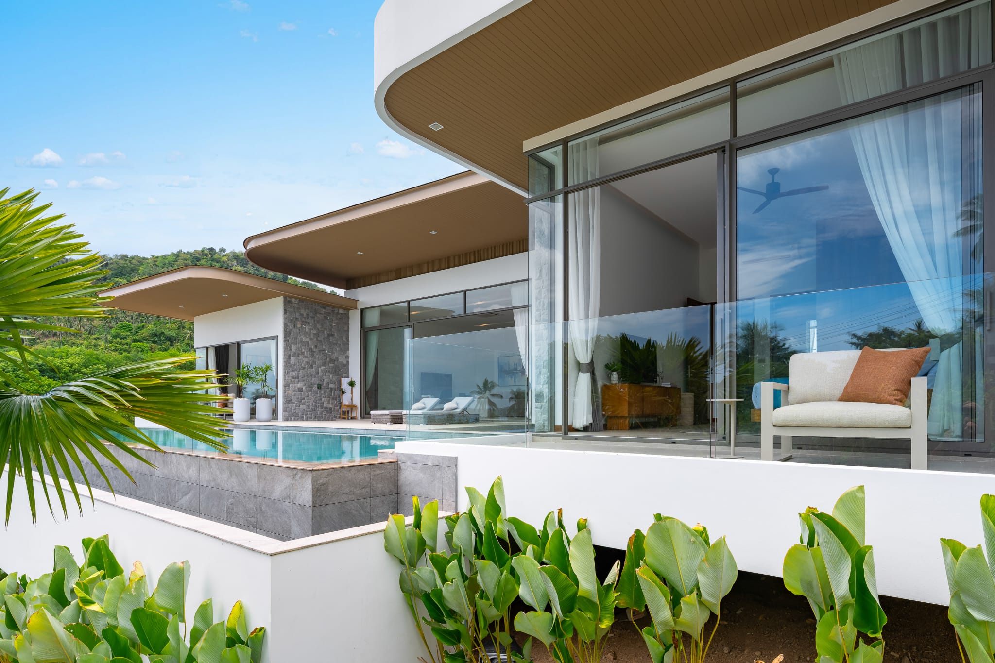 WhatsApp Image 2026-06-08 at 08.36.23 (3) Exclusive 4-Bedroom Luxury Sea View Villa for Sale in Bophut, Koh Samui