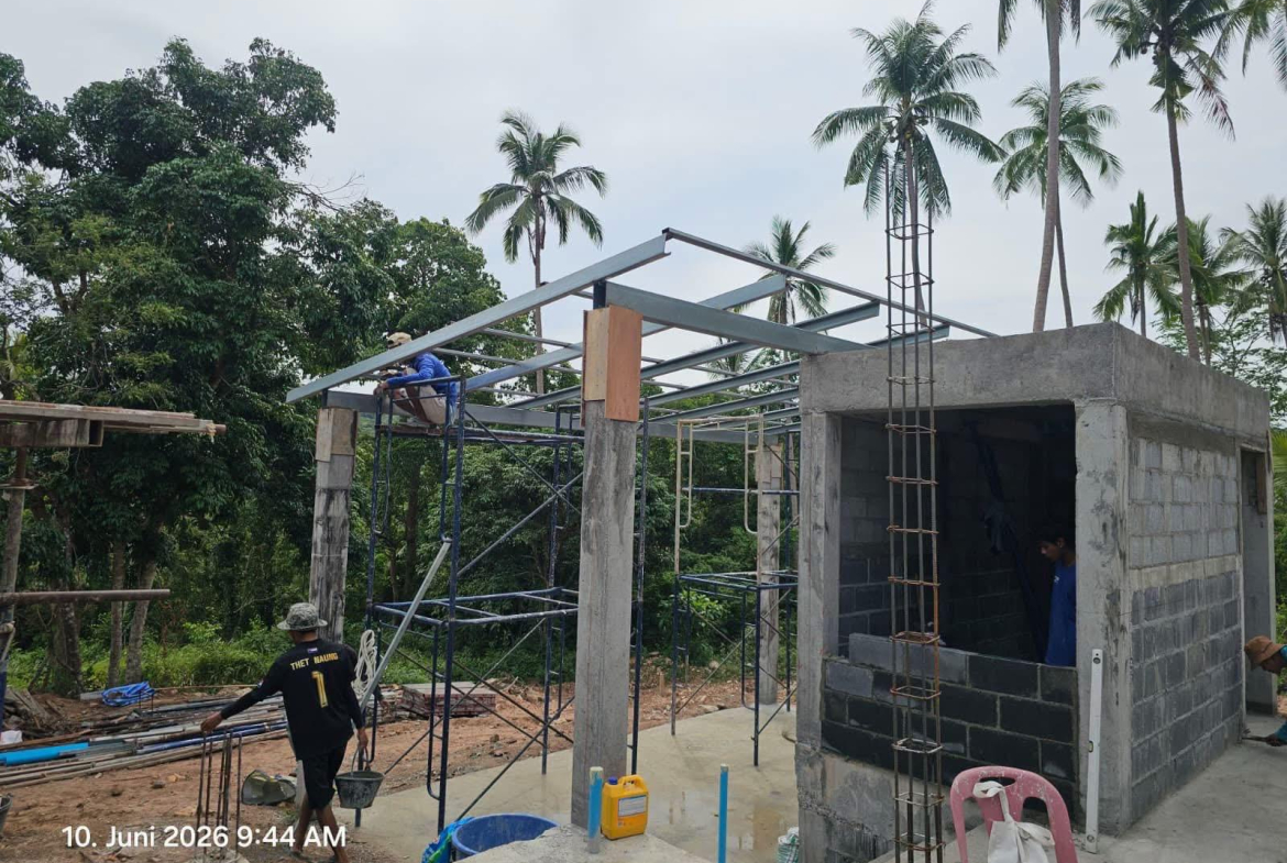 Modern 3-Bedroom Pool Villas for Sale in Maenam, Koh Samui