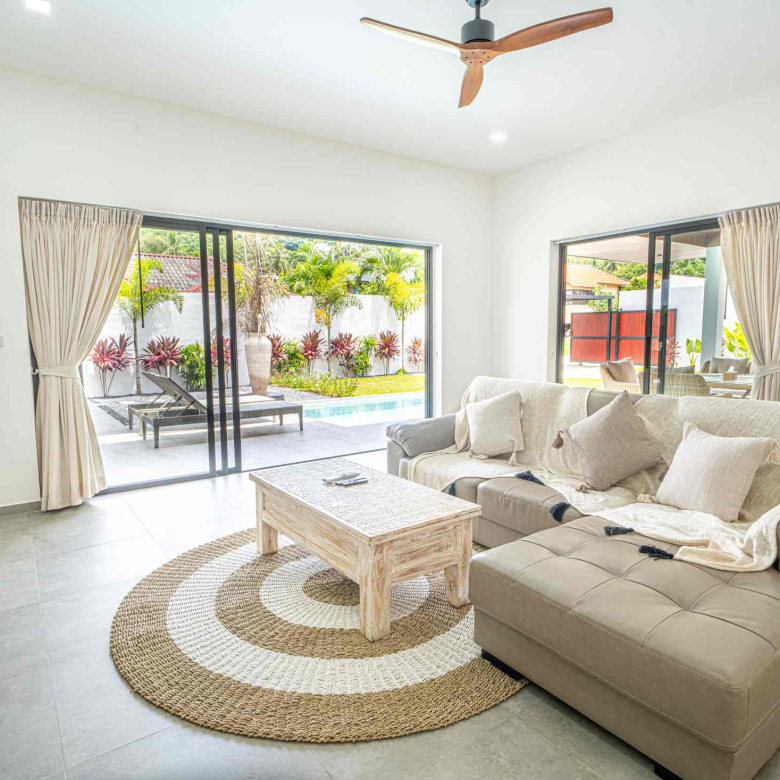 4-Bedroom Pool Villa for Sale in Lamai, Koh Samui