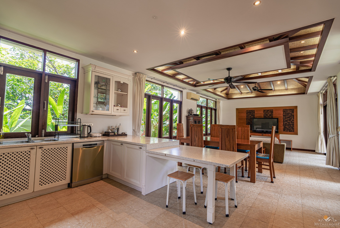 3-Bedroom Pool Villa for Sale in Chaweng Noi, Koh Samui – Tropical Garden, Sea Views & Freehold Option