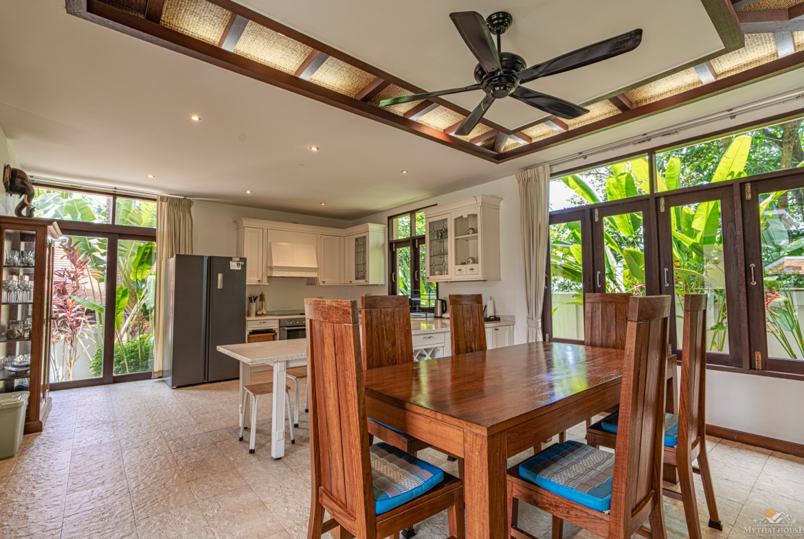 3-Bedroom Pool Villa for Sale in Chaweng Noi, Koh Samui – Tropical Garden, Sea Views & Freehold Option
