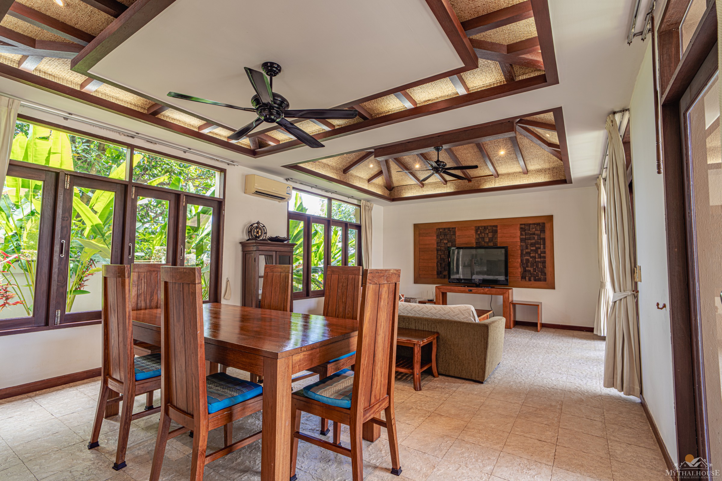 3-Bedroom Pool Villa for Sale in Chaweng Noi, Koh Samui – Tropical Garden, Sea Views & Freehold Option