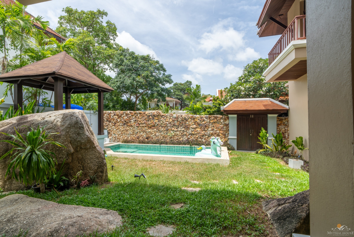 3-Bedroom Pool Villa for Sale in Chaweng Noi, Koh Samui – Tropical Garden, Sea Views & Freehold Option