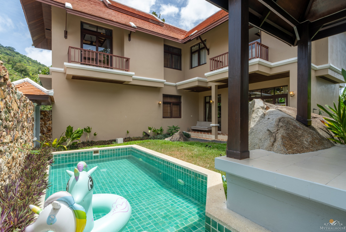 3-Bedroom Pool Villa for Sale in Chaweng Noi, Koh Samui – Tropical Garden, Sea Views & Freehold Option