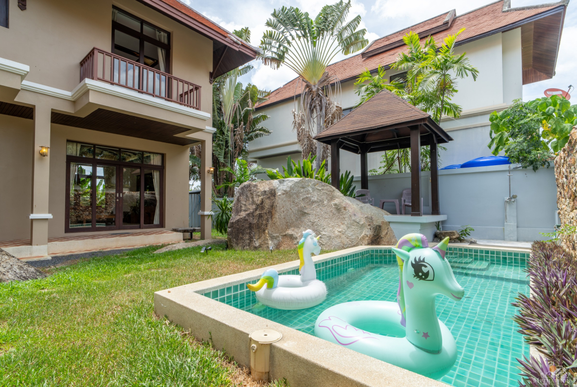 3-Bedroom Pool Villa for Sale in Chaweng Noi, Koh Samui – Tropical Garden, Sea Views & Freehold Option