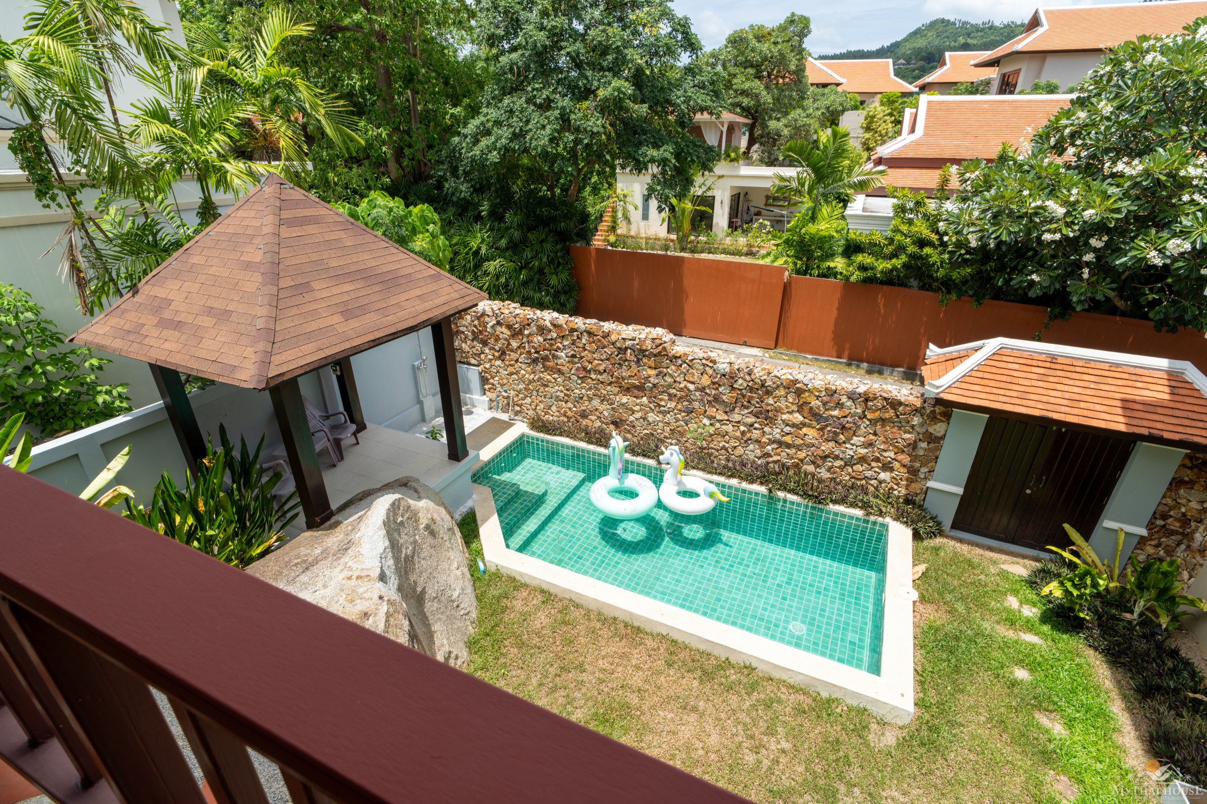 3-Bedroom Pool Villa for Sale in Chaweng Noi, Koh Samui – Tropical Garden, Sea Views & Freehold Option