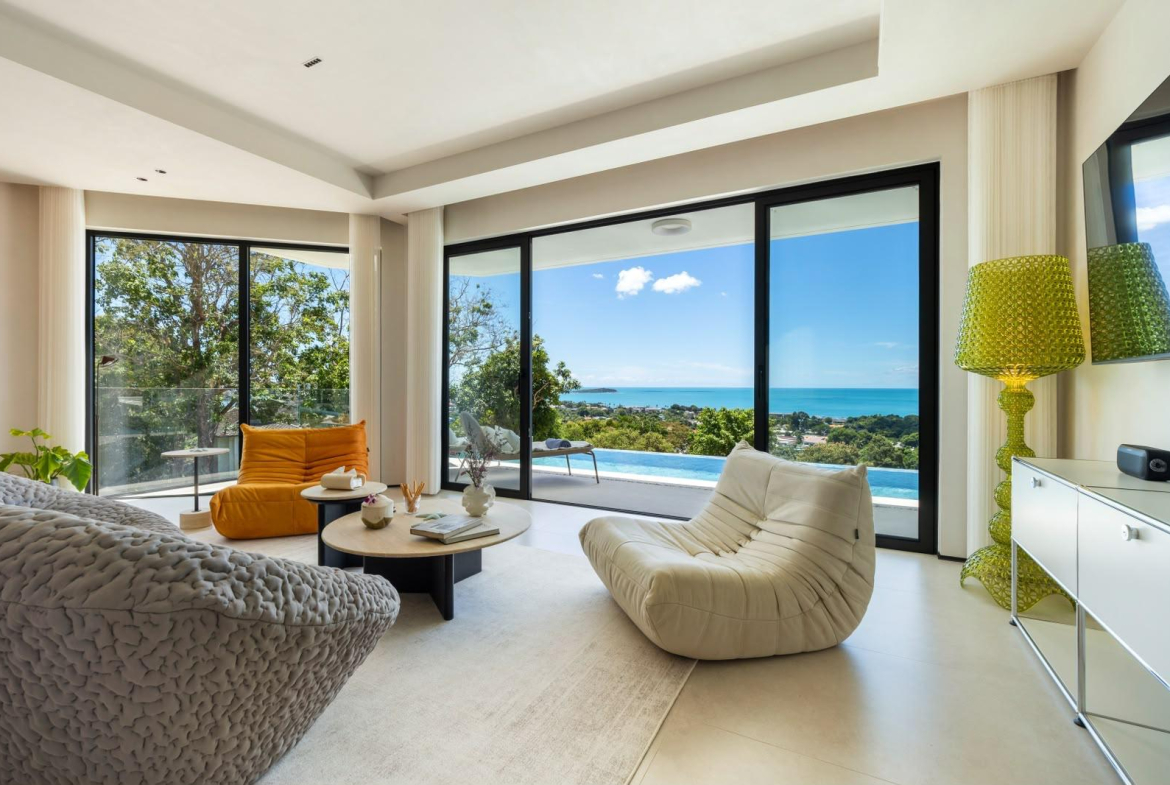 Brand-New 3-Bedroom Smart Pool Villa with Infinity Sea View