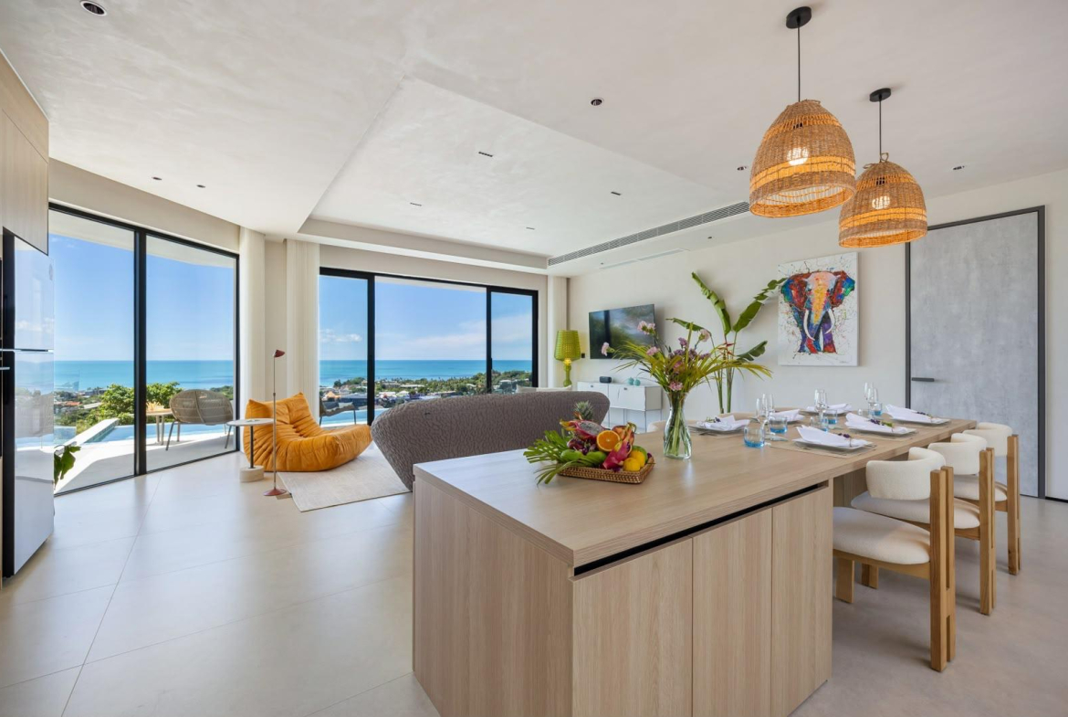 Brand-New 3-Bedroom Smart Pool Villa with Infinity Sea View