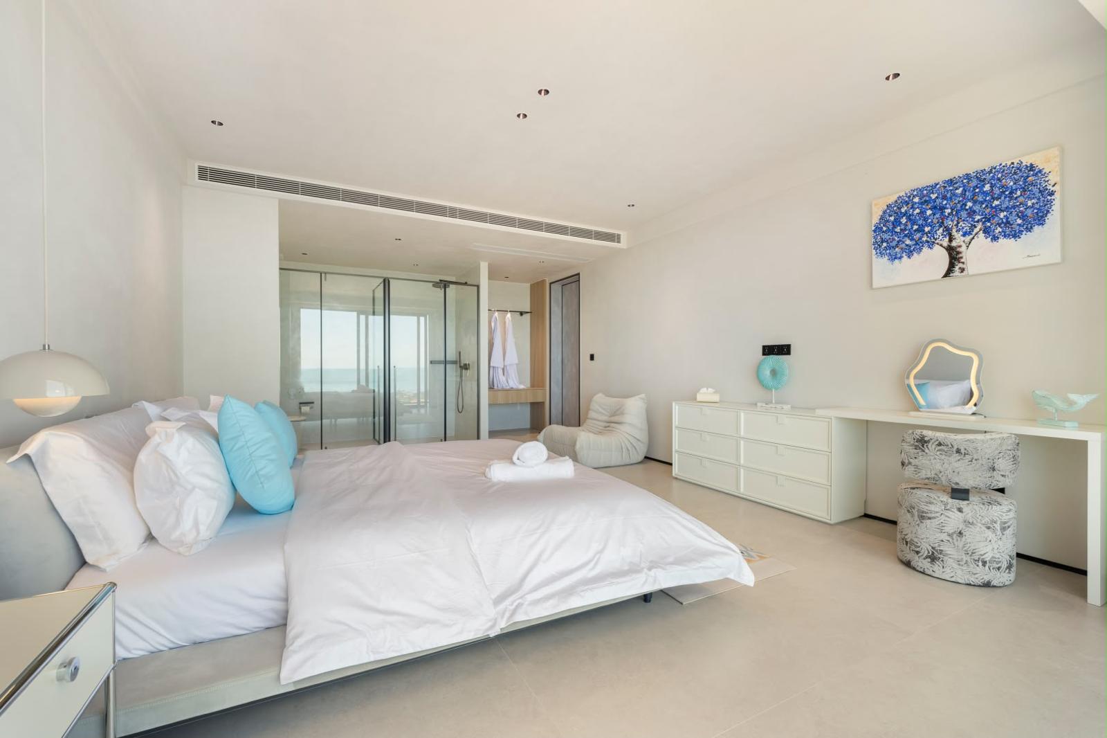 Brand-New 3-Bedroom Smart Pool Villa with Infinity Sea View