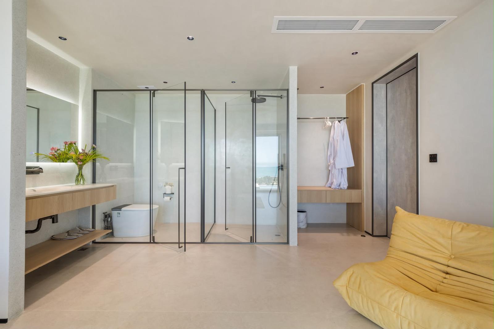 Brand-New 3-Bedroom Smart Pool Villa with Infinity Sea View