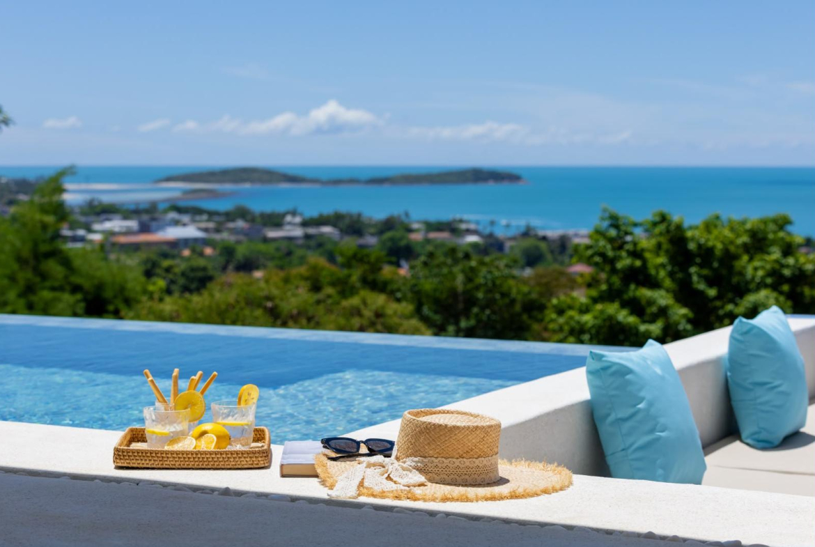 Brand-New 3-Bedroom Smart Pool Villa with Infinity Sea View