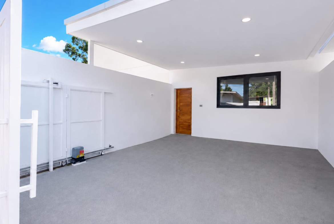 Charming Semi-Detached House for Sale in Maenam, Koh Samui