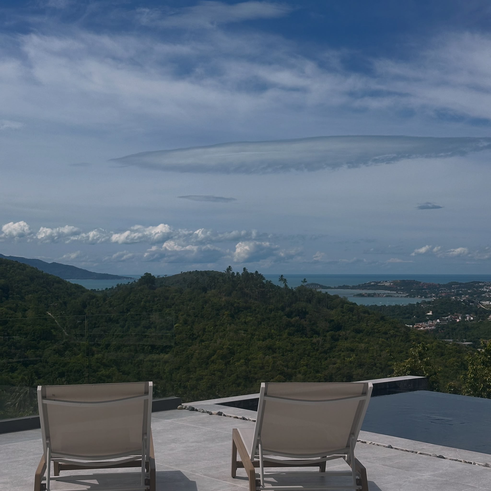 WhatsApp Image 2026-07-27 at 21.37.11 Luxury Designer Villas with Panoramic Island Views
