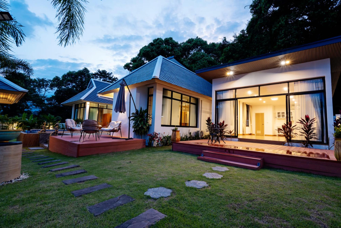🔥 HOT DEAL – 4-Bedroom Private Pool Villa for Sale in Bophut, Koh Samui