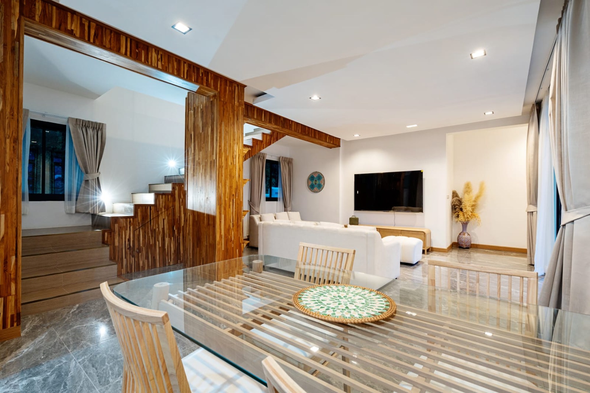 image024 Designer 4-Bedroom Pool Villa for Sale in Bophut, Koh Samui