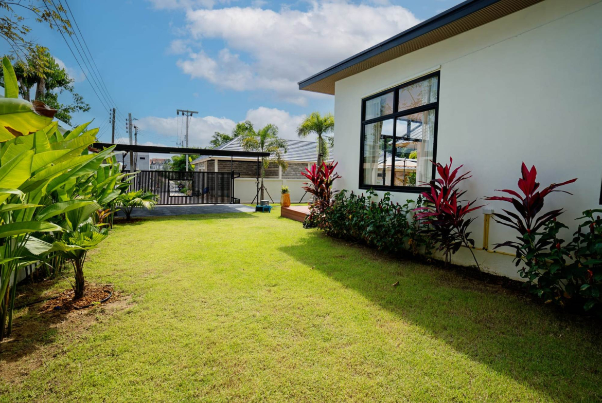 🔥 HOT DEAL – 4-Bedroom Private Pool Villa for Sale in Bophut, Koh Samui