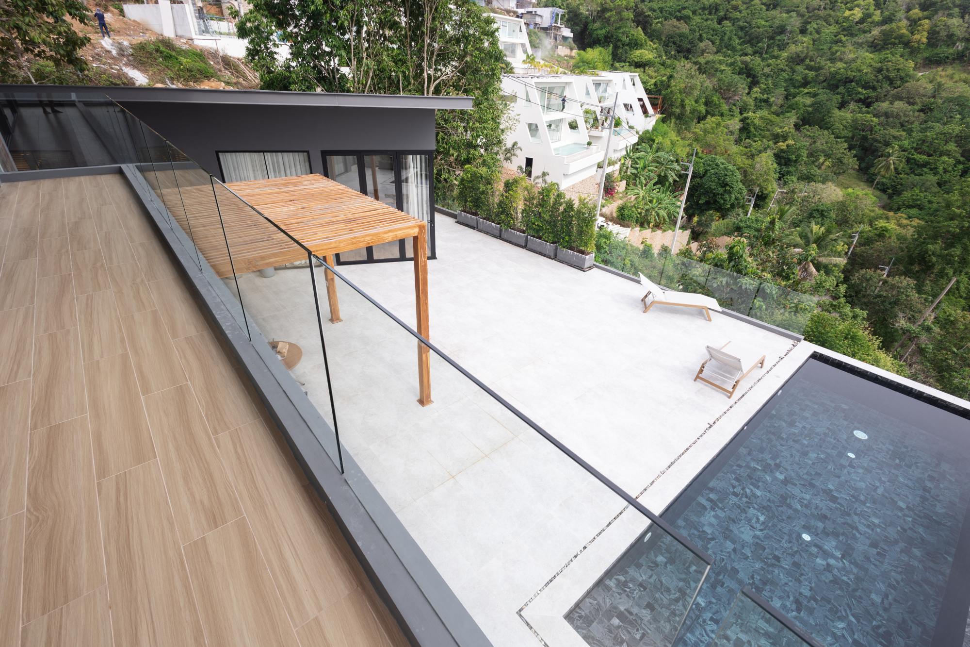 image075 Luxury Designer Villas with Panoramic Island Views
