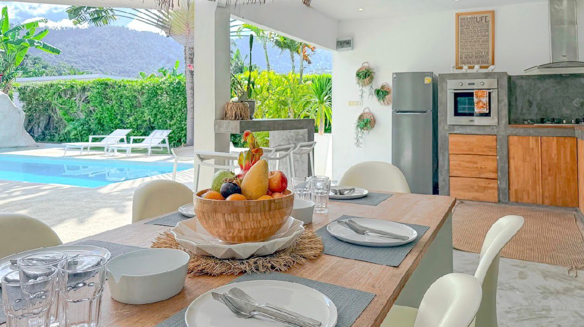 Beautiful Private Pool Villa for Sale in Maenam, Koh Samui