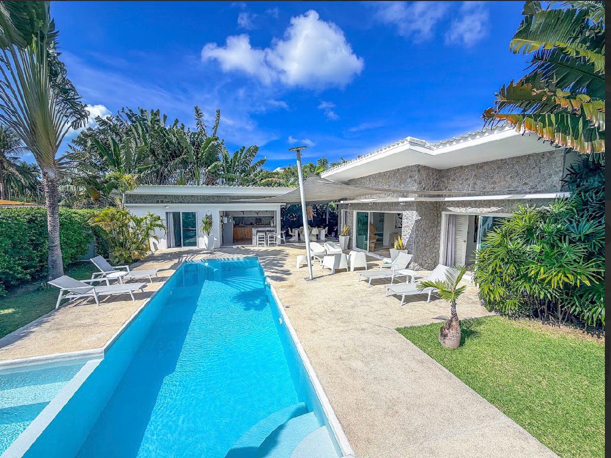 WhatsApp Image 2026-04-23 at 09.03.44 (2) Beautiful Private Pool Villa for Sale in Maenam, Koh Samui