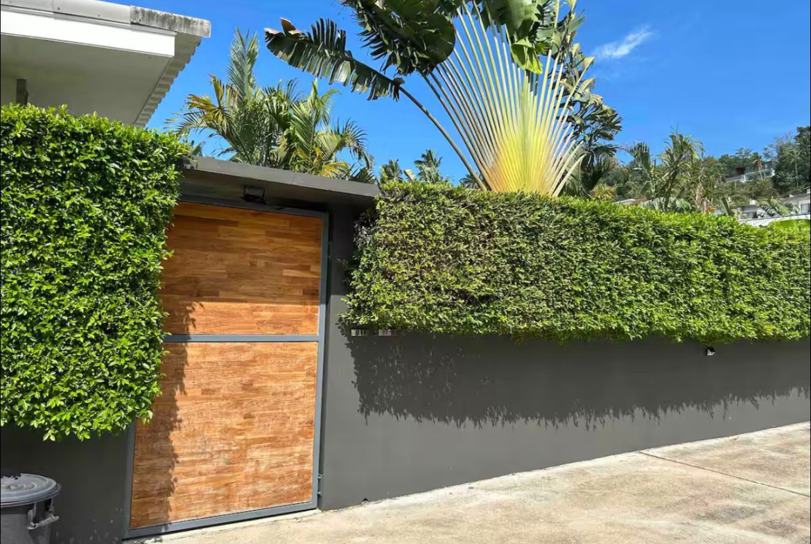 Beautiful Private Pool Villa for Sale in Maenam, Koh Samui