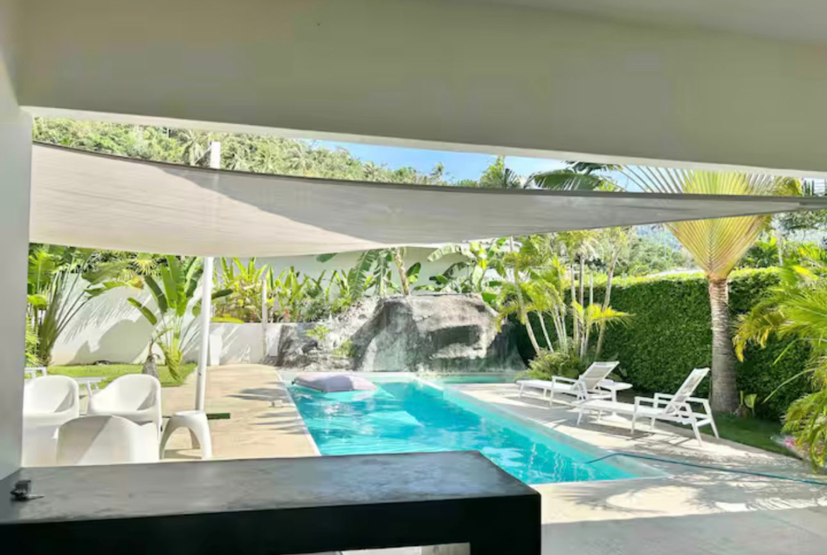 Beautiful Private Pool Villa for Sale in Maenam, Koh Samui