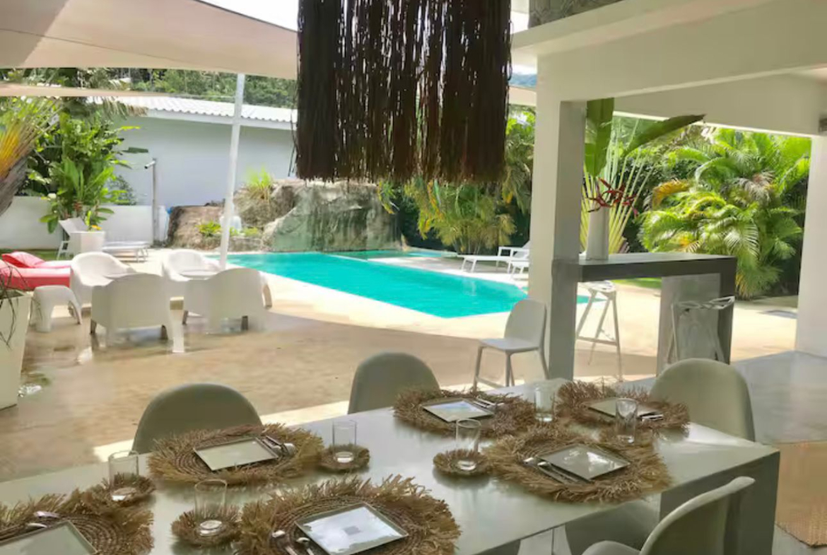 Beautiful Private Pool Villa for Sale in Maenam, Koh Samui