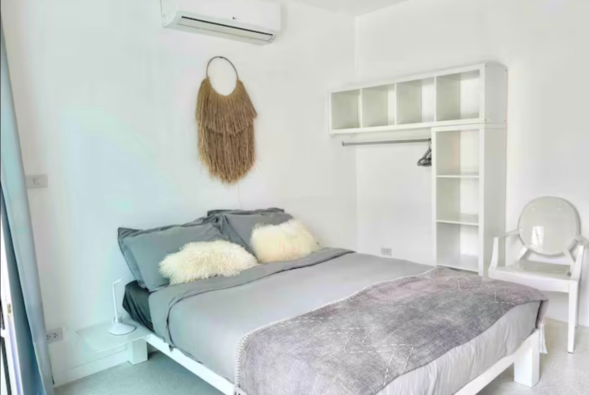 Beautiful Private Pool Villa for Sale in Maenam, Koh Samui