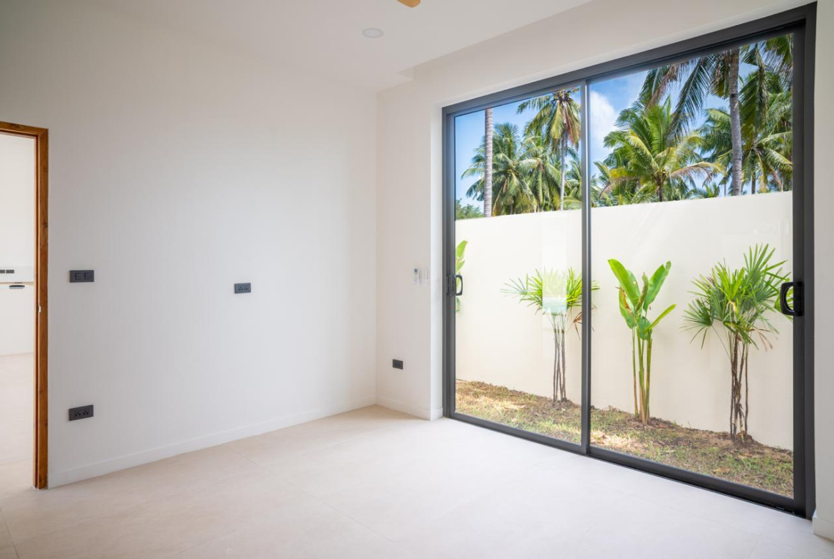 3-Bedroom Private Pool Villa for Sale in Maenam, Koh Samui