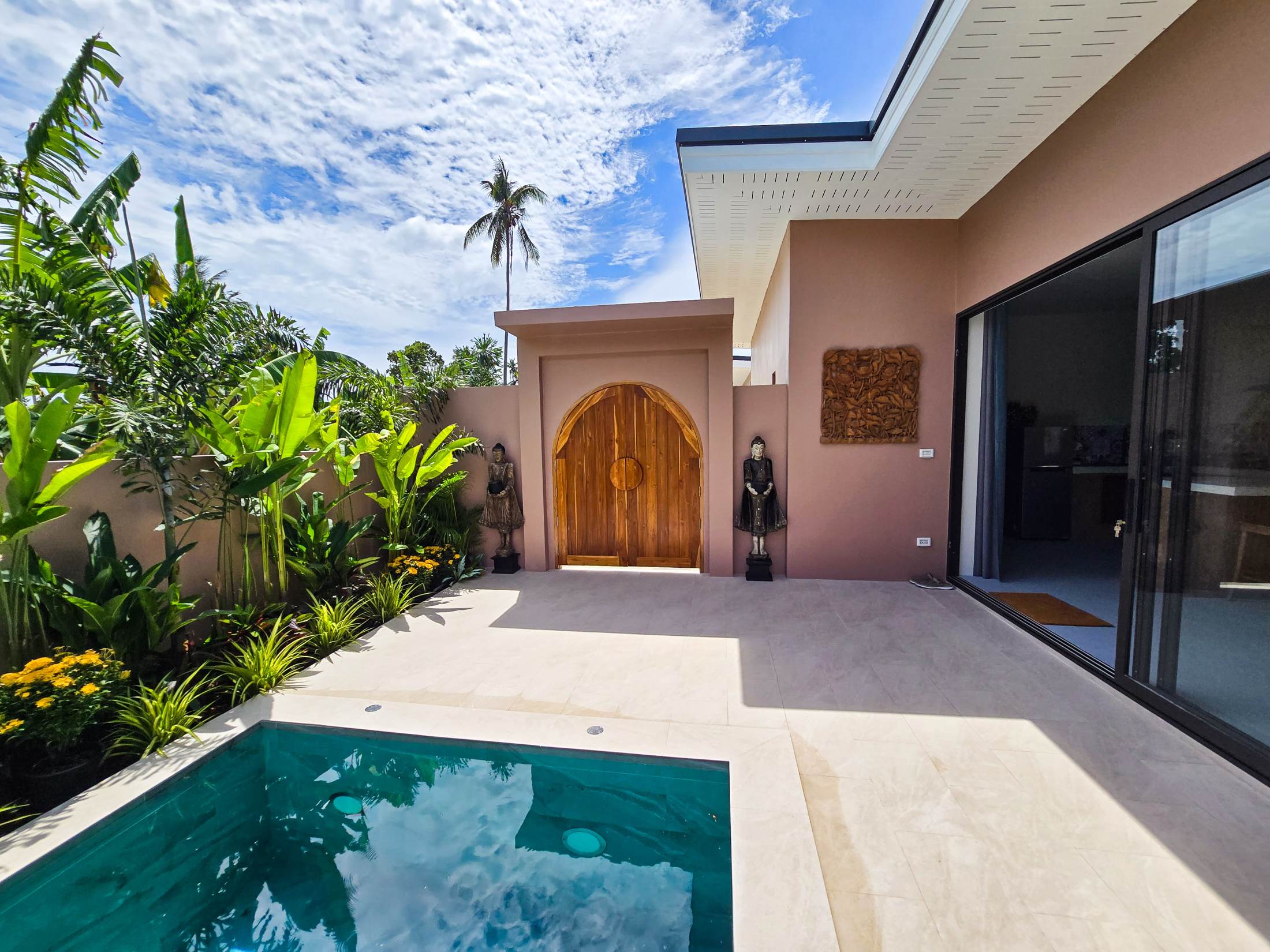 Brand-New 2-Bedroom Bali-Style Pool Villa for Sale in Maenam, Koh Samui