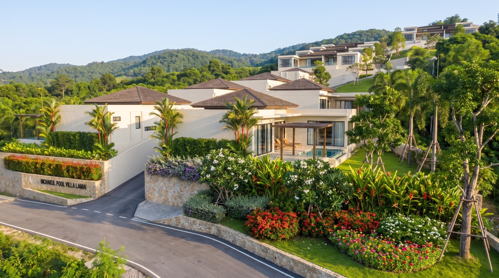 WhatsApp Image 2026-08-26 at 11.55.57 Modern 3-Bedroom Private Pool Villa with Breathtaking Sea & Mountain Views in Lamai, Koh Samui.