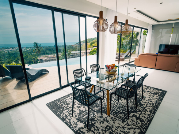 4-Bedroom Sea View Villa for Sale in Chaweng Hill, Koh Samui