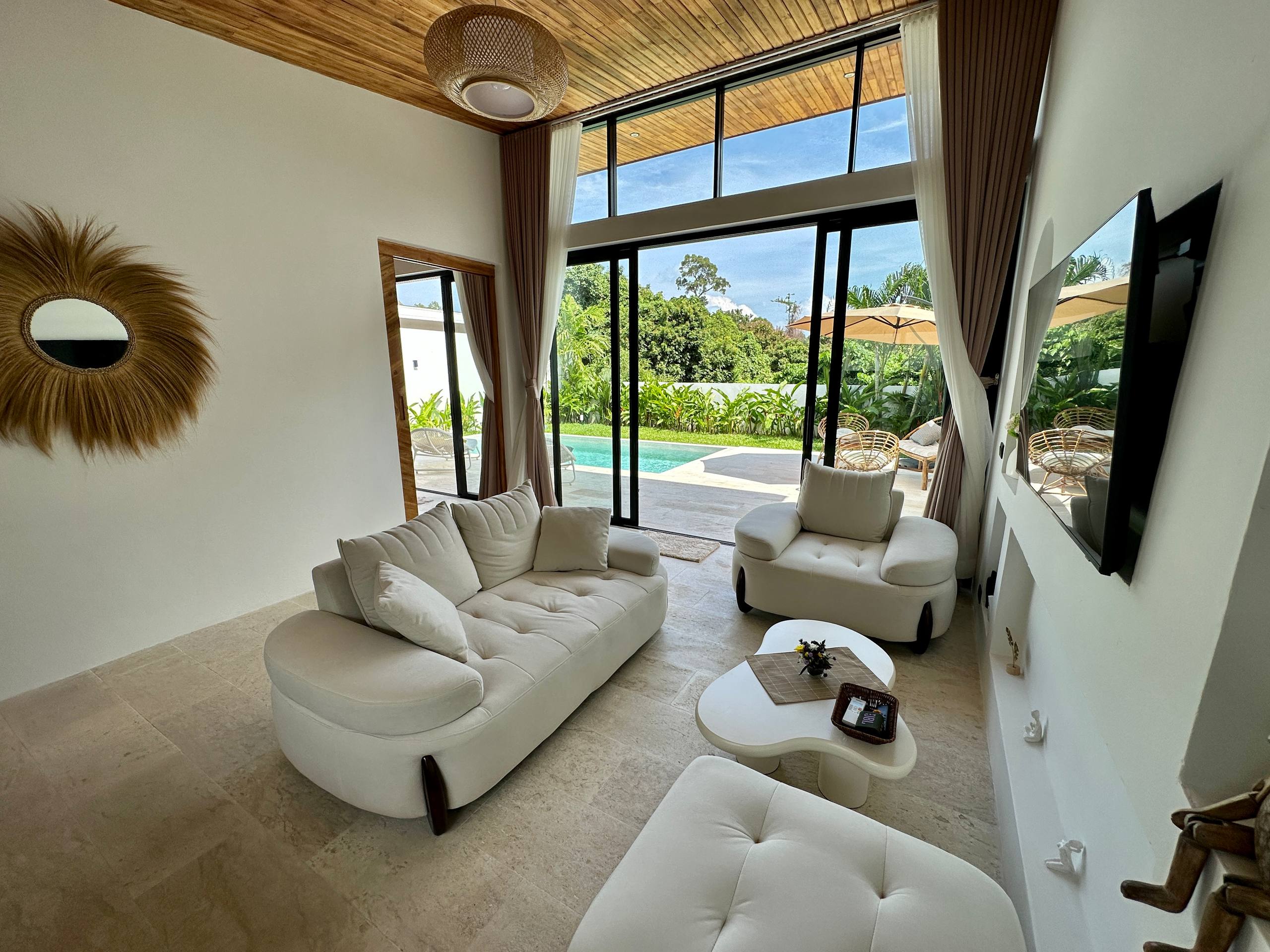 One-Bedroom Pool Villa for Sale in Bophut