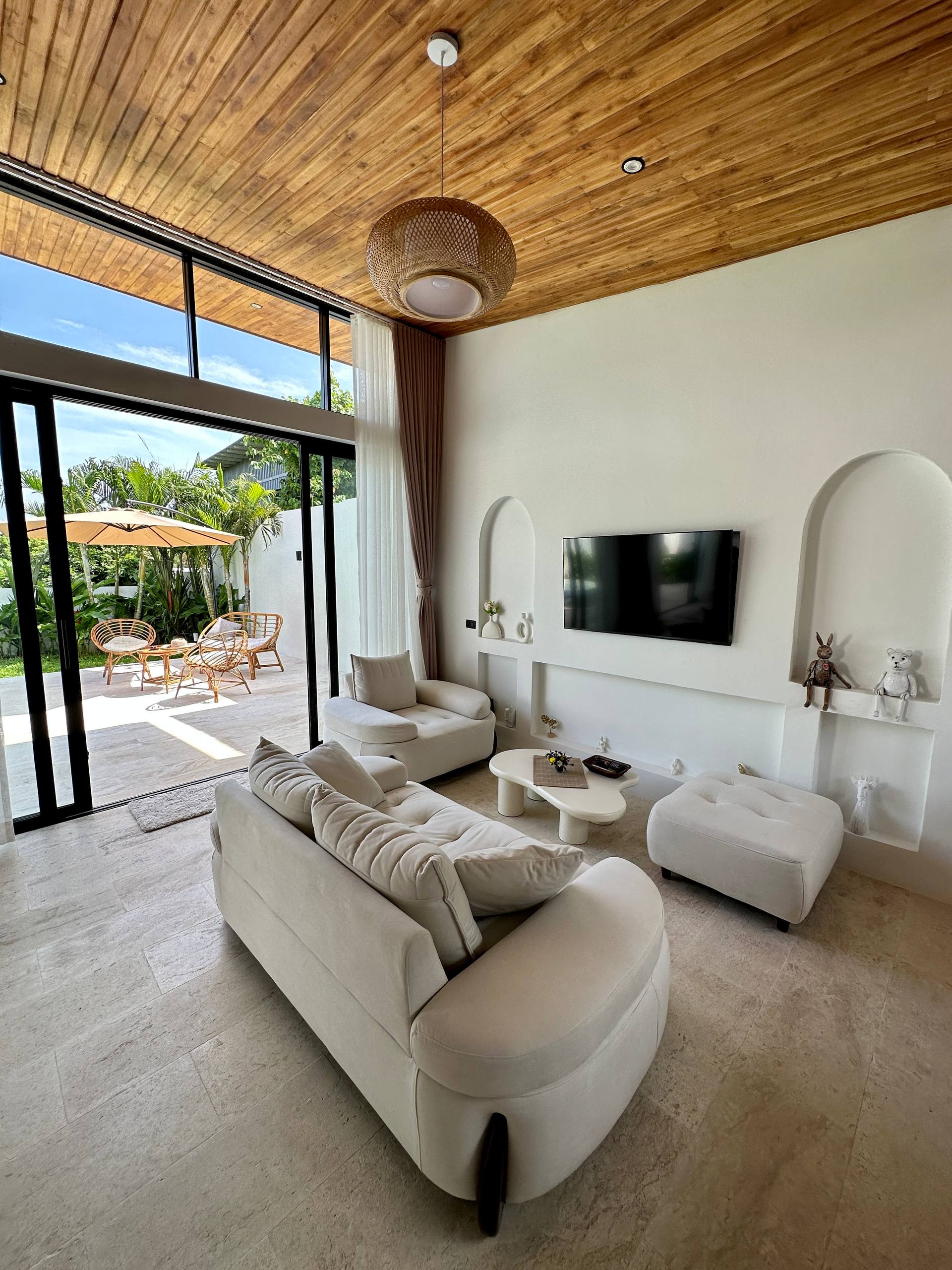 One-Bedroom Pool Villa for Sale in Bophut