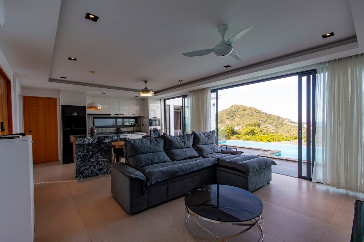 Renovated 5-Bedroom Sea-View Pool Villa for Sale or Rent in Chaweng Noi, Koh Samui