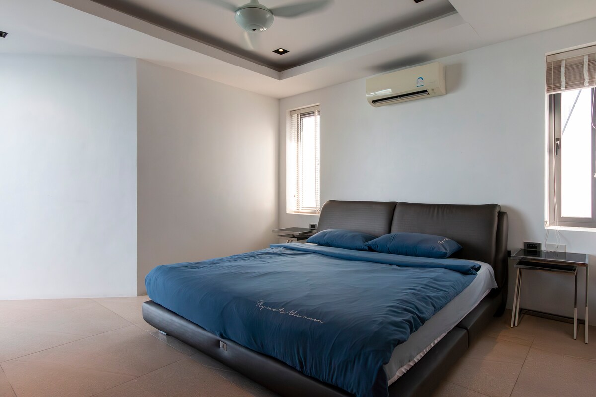 Renovated 5-Bedroom Sea-View Pool Villa for Sale or Rent in Chaweng Noi, Koh Samui
