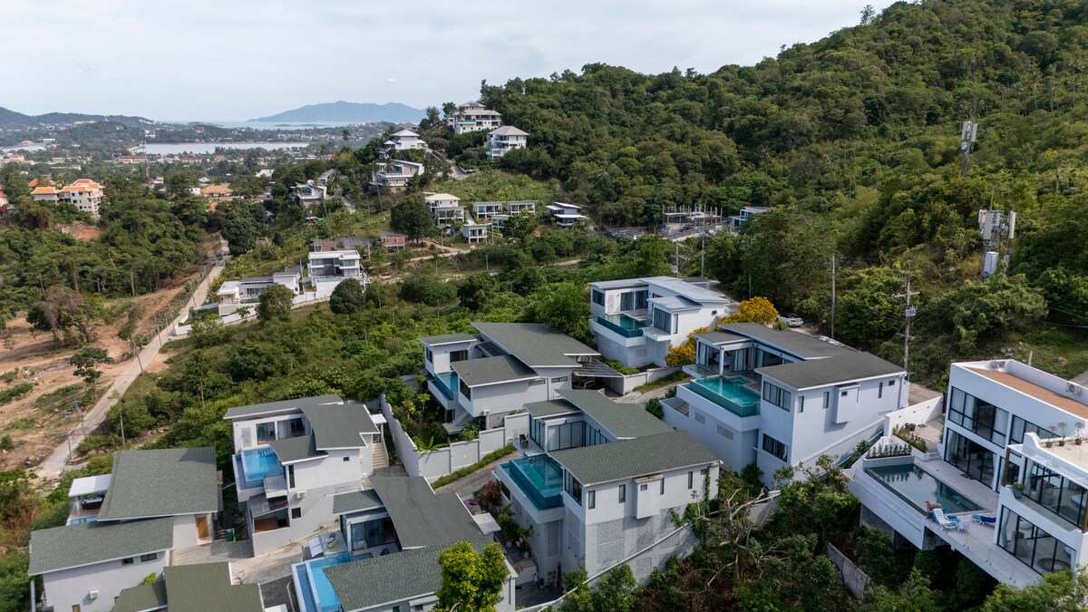Renovated 5-Bedroom Sea-View Pool Villa for Sale or Rent in Chaweng Noi, Koh Samui