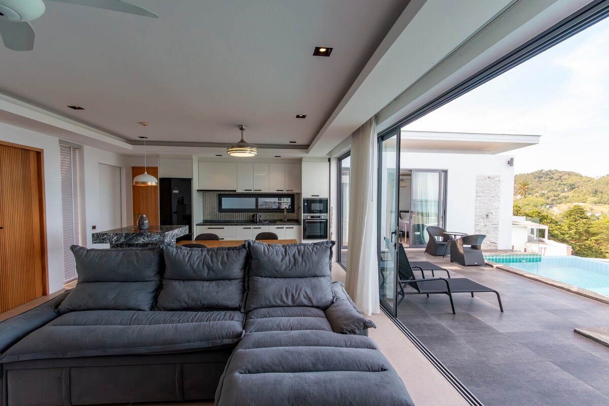 Renovated 5-Bedroom Sea-View Pool Villa for Sale or Rent in Chaweng Noi, Koh Samui